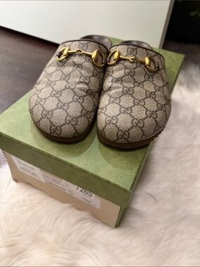 Gucci Brown GG Supreme Horsebit Slip-On Mules